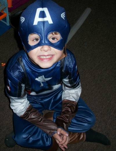 Wholesale Halloween Costumes: Classic Captain American Movie Costume