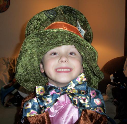 Review: Boys Deluxe Mad Hatter Costume
