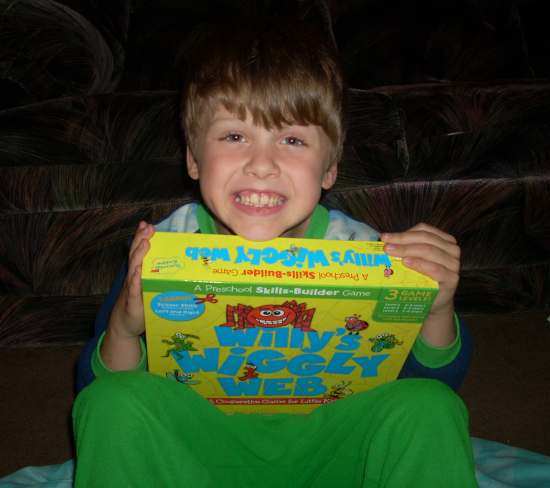 Peaceable Kingdom's Award Winning Willy's Wiggly Web Game Review