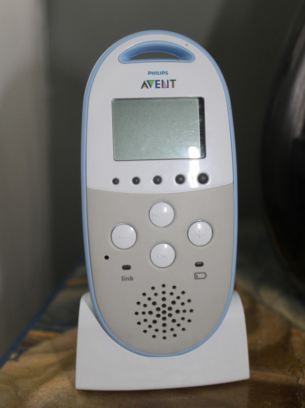 Philips Avent DECT Monitor: Perfect for on-the-go moms