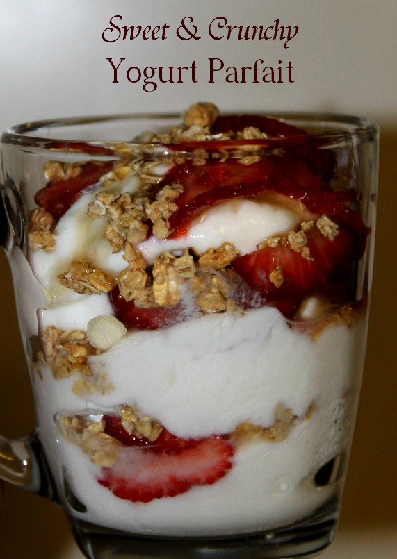 Sweet & Crunchy Strawberries & Yogurt Parfait Recipe