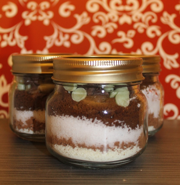 Minty Mochaccino Holiday Gifts in a Jar with Splenda