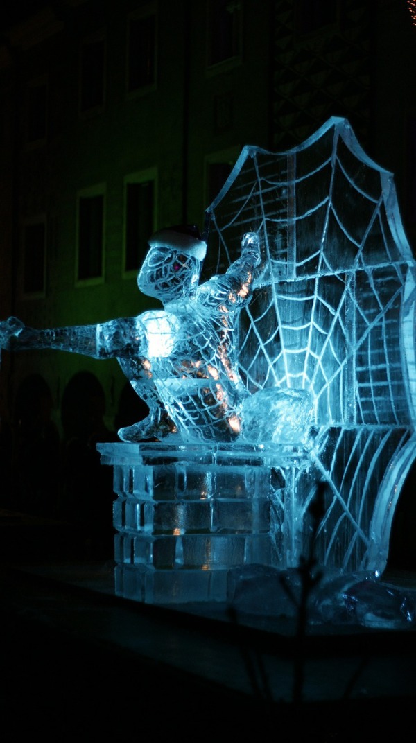 Spiderman Ice Sculpture