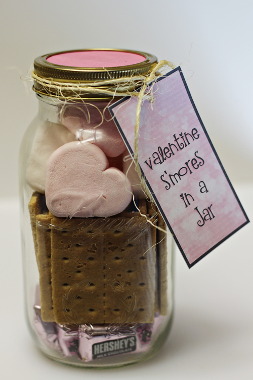 Valentine-Smores-in-a-Jar