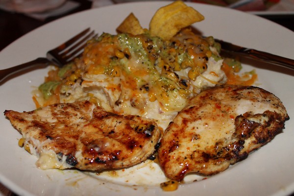 Bahama Breeze Grilled Chicken with Cilantro-Crema