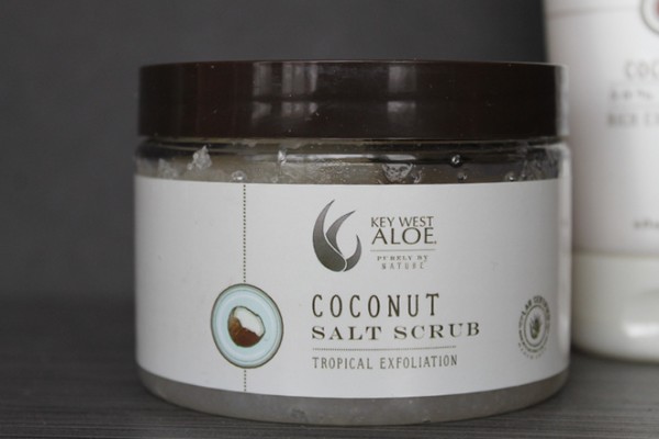 Key West Aloe Coconut  Salt Scrub makes a perfect Mother's Day gift for your spa-loving mom! 