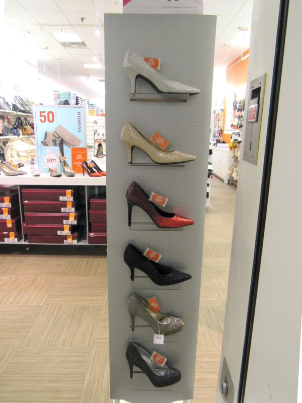 Get Your Sparkle On with Dressy Holiday Shoes & Show Your #Payless #Solestyle!