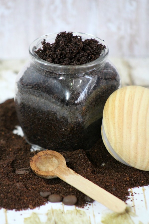 Brilliant Uses for Coffee include making a coffee scrub recipe, like this one from OurFamilyWorld.com!