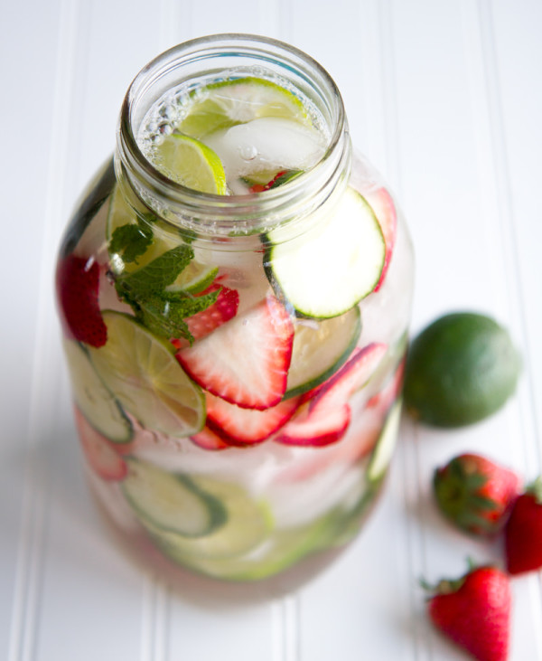 strawberry lime mint water