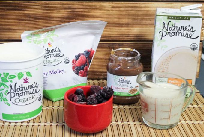 Natures Promise Organic Mixed Berry Protein Smoothie Recipe (2 of 8)