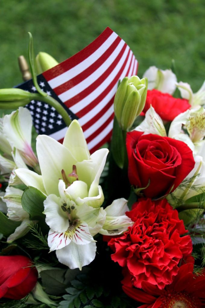 Show off your American pride and bring a little cheer to your home with this gorgeous flower arrangement! Thanks to Teleflora for sending it to me!