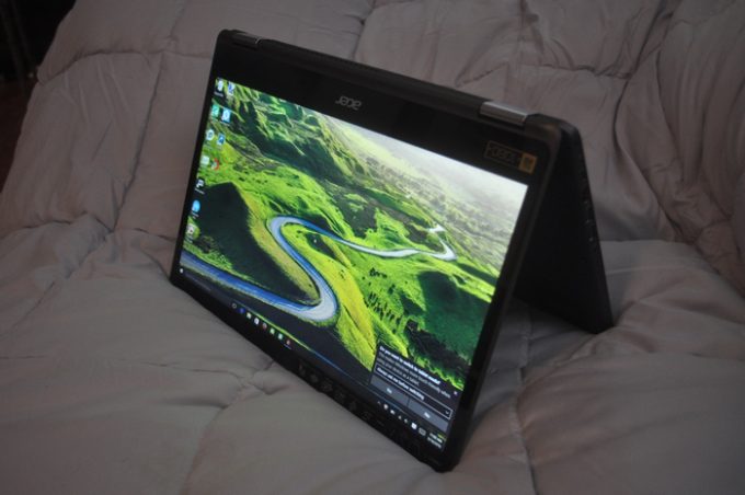 Loving all the features of the Acer R 15! Check out our review & see how you can do more and go further with this convertible laptop!