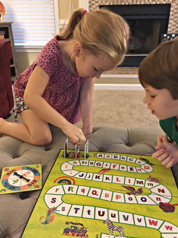 Host the ultimate family game night with your kids with University Games! From classics to the latest characters, there's something for everyone. 
