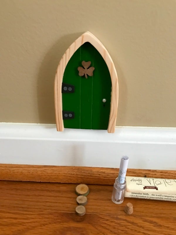 Start a fun new tradition with your family with the Irish Fairy Door! Makes a great gift idea for kids of all ages!