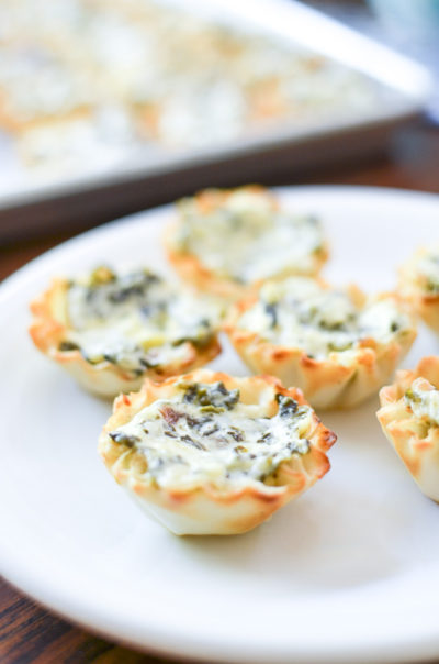 7 Of The Best Holiday Buffet Recipes- Mini Spinach Artichoke Tarts