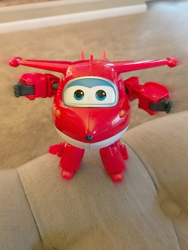 Holiday Gifts For Kids: Super Wings Word Airport Playset & Jett 