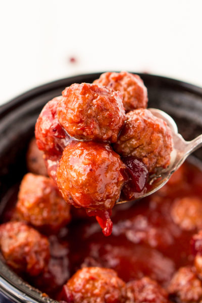 7 Of The Best Holiday Buffet Recipes- Cranberry Orange Meatballs