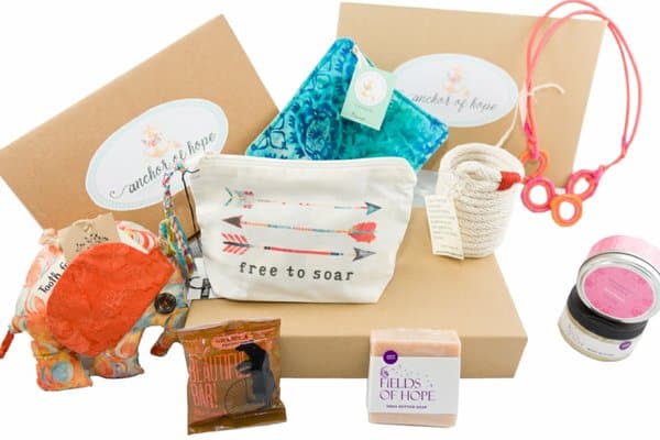 Want to give a gift that not only keeps giving, but also gives back? You'll love these fair trade, eco-friendly, and/or cause-related subscription boxes that I dug up for you! Each one features ethically made and sourced items that help communities in need all over the globe. 