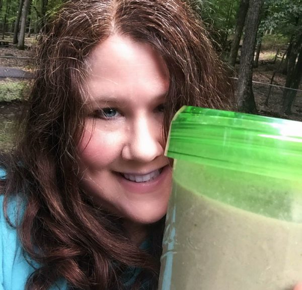 Flat Tummy Co.’s Shake It Baby meal replacement shake program review