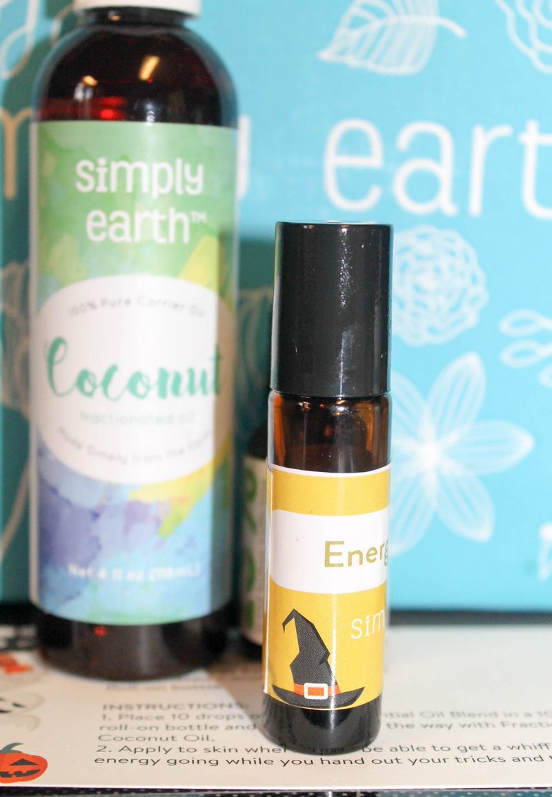 Make Easy DIY Halloween-Inspired Natural Beauty Products with Simply Earth