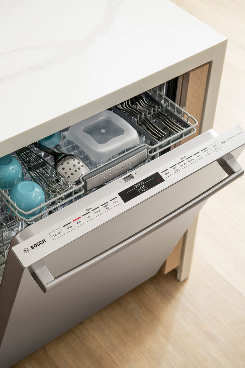 The Bosch 800 Series Dishwasher Will Make You Want to Dump Your Current Hunk o' Junk!