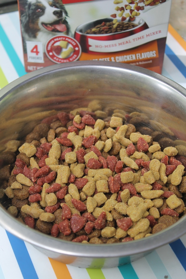 Get Your Finicky Dog Digging In With Purina #AlpoMealHelpers