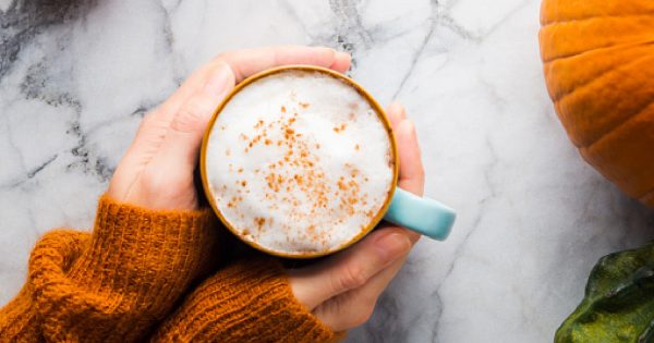 Remaining Forget those lattes made with "pumpkin flavor." This one uses real ingredients for the perfect pumpkin mocha latte. It's cheap and easy to make, too! Check it out!