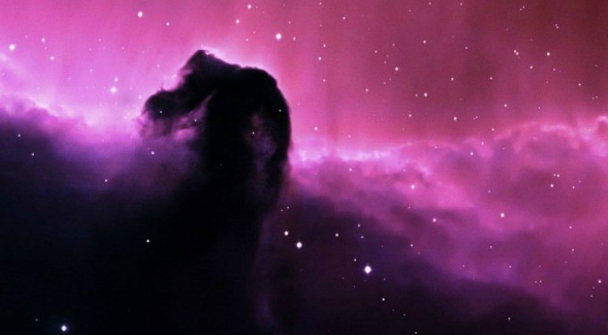 5 Space Apps That Will Make You Want To Hop A Spaceship