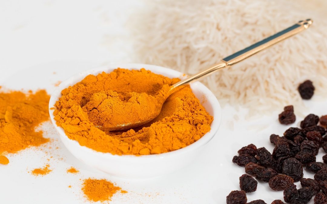 5 Healing Spices to Keep on Hand (+ Recipe Ideas)