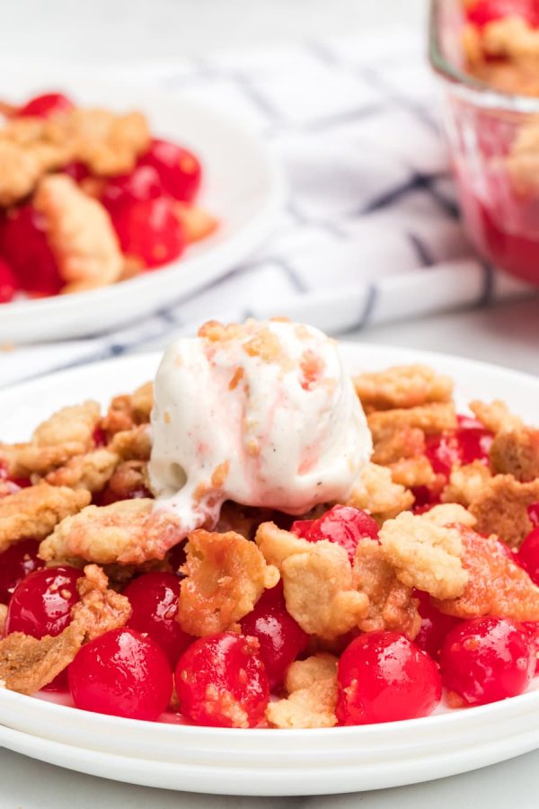25 Delicious Pie-Free Thanksgiving Desserts to Try This Year