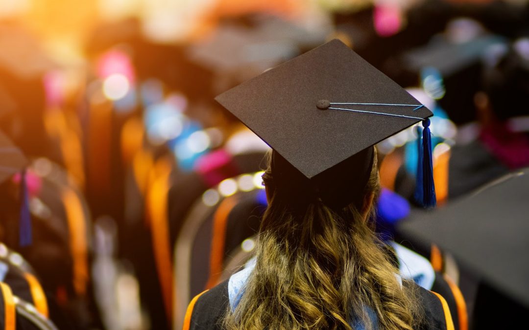 9 Career Tips for Ambitious Graduates