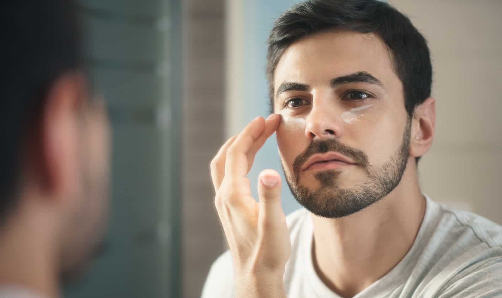 How to Switch to More Sustainable Night Skincare Routine for Men