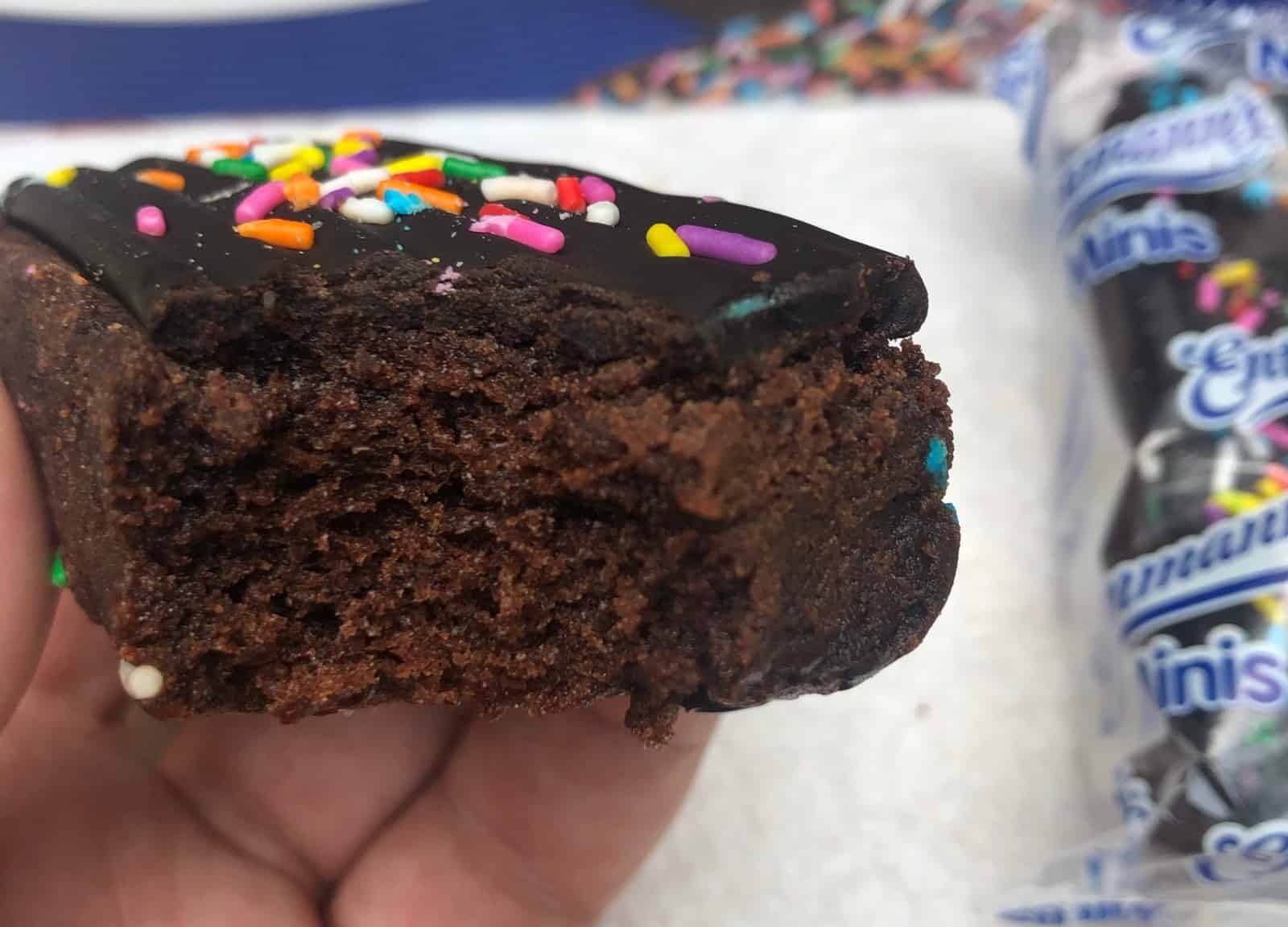 Celebrate the #SprinklefestGiveaway with #Entenmanns for the chance to win NEW Entenmann’s Minis Sprinkled Iced Brownies and more! Plus, enter for a chance to win a $25 Visa Gift Card right here!