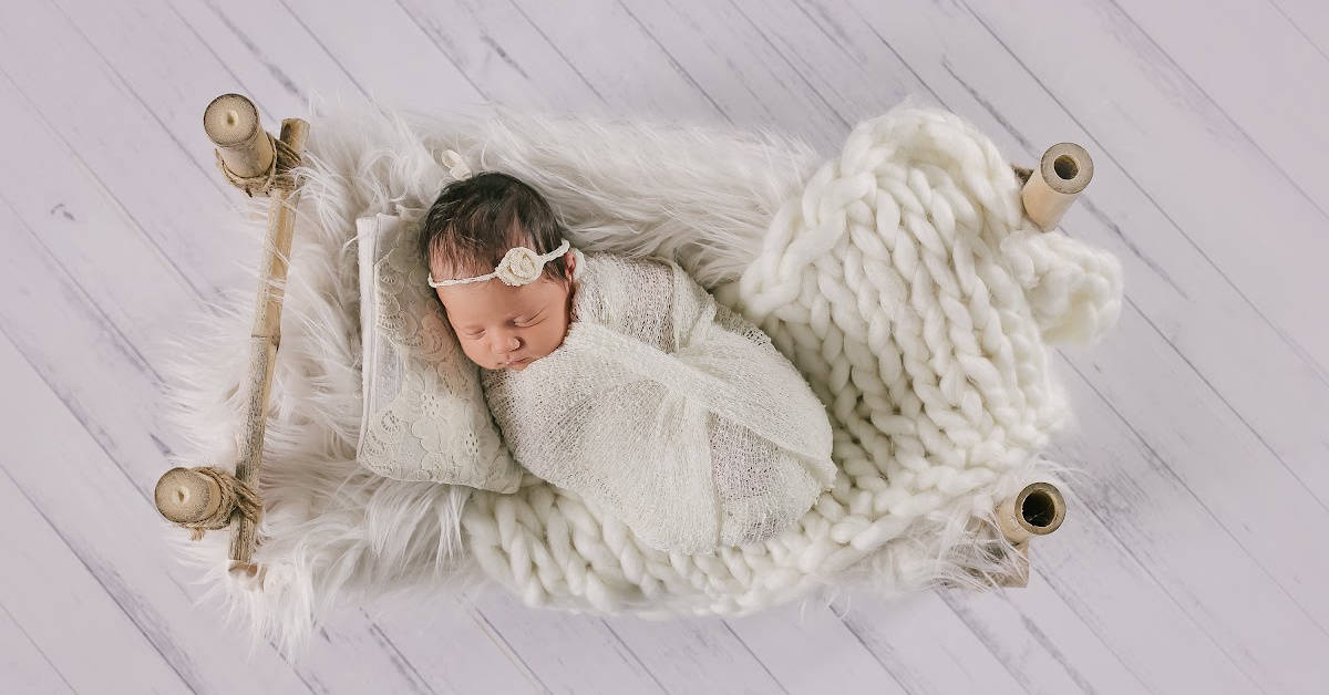 A Comprehensive Guide to Newborn Photography Props