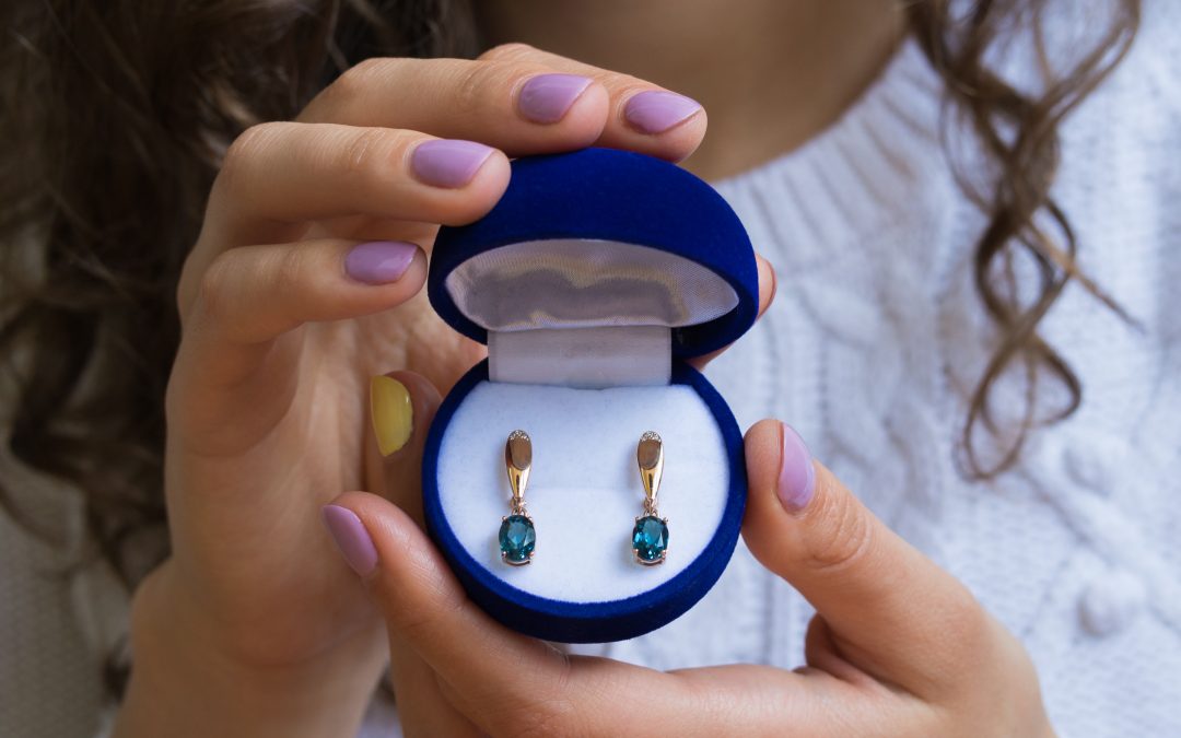 6 Ways to Protect Your Jewelry During a Move