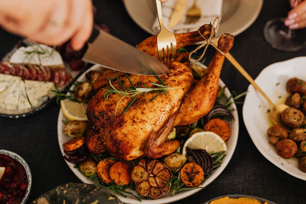 Find out why organic free-range chicken is worth the switch. Discover what makes organic free-range's taste, quality & ethics better before your next meal.