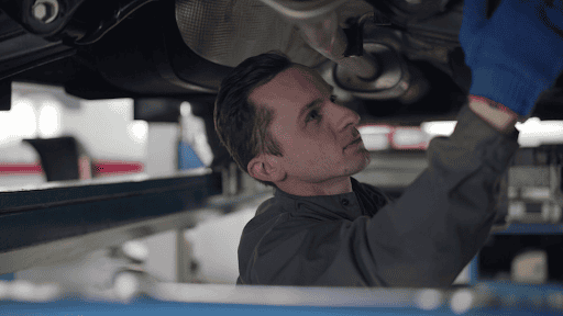 Why Choosing an Experienced Mechanic Can Save You Time and Money
