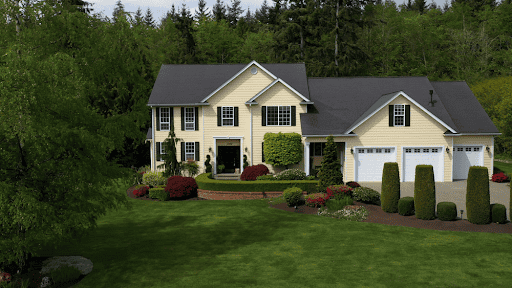 What You Can Do to Update Your Home’s Landscape and Curb Appeal.