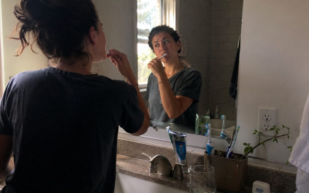 Small Habits That a Dental Clinic Can Help You Master