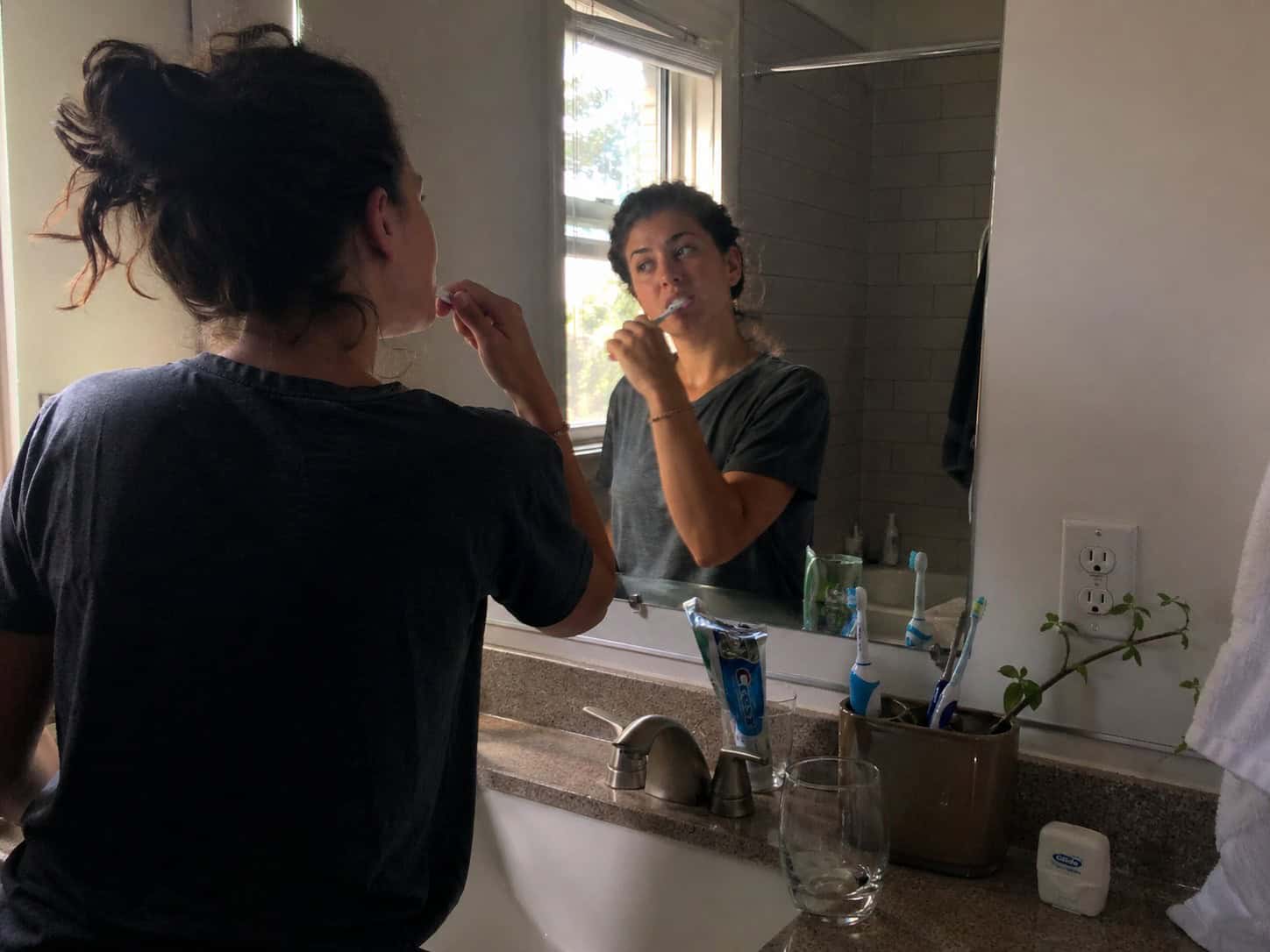 Small Habits That a Dental Clinic Can Help You Master