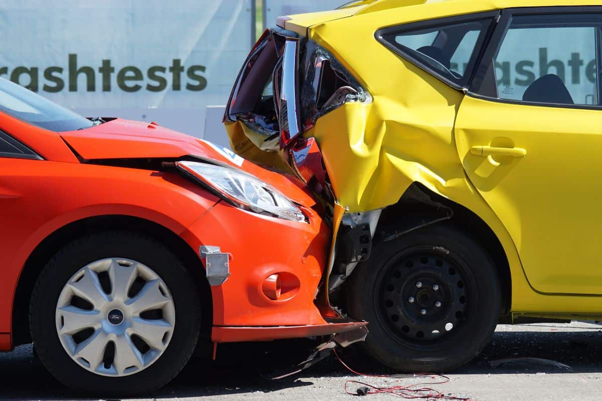 How Car Accident Attorneys Respond to Weak Settlement Offers